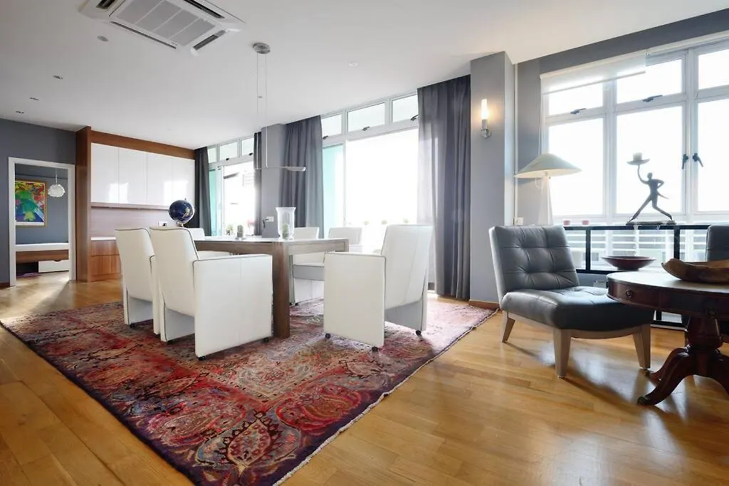 Appartamento Lavish Retreat: Stylish & Scenic Penthouse Johor Bahru