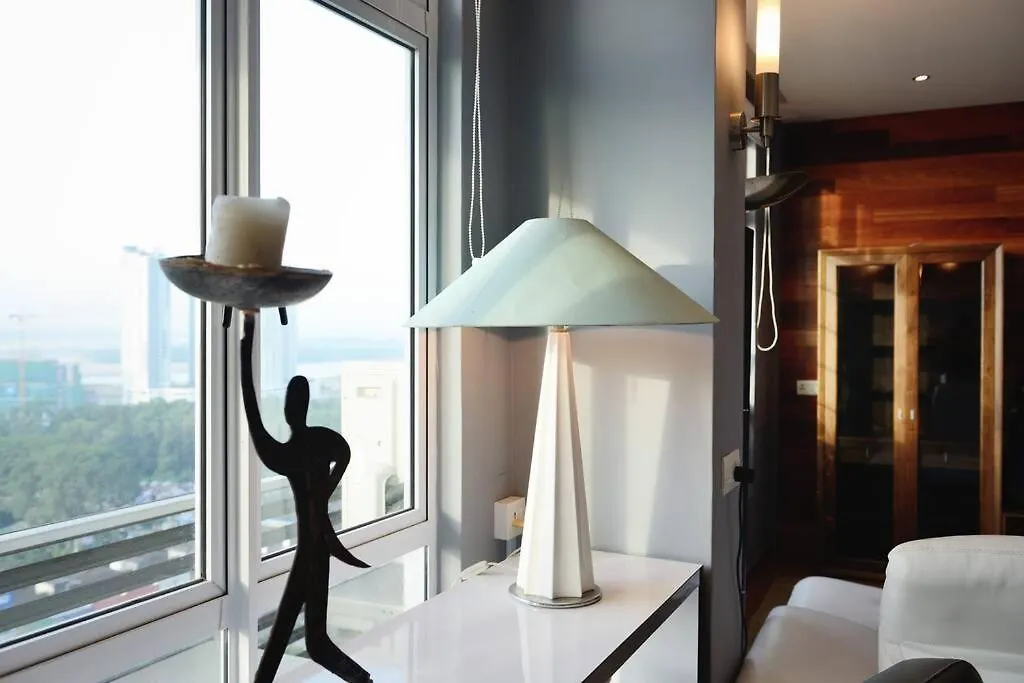 Appartamento Lavish Retreat: Stylish & Scenic Penthouse Johor Bahru 0*,